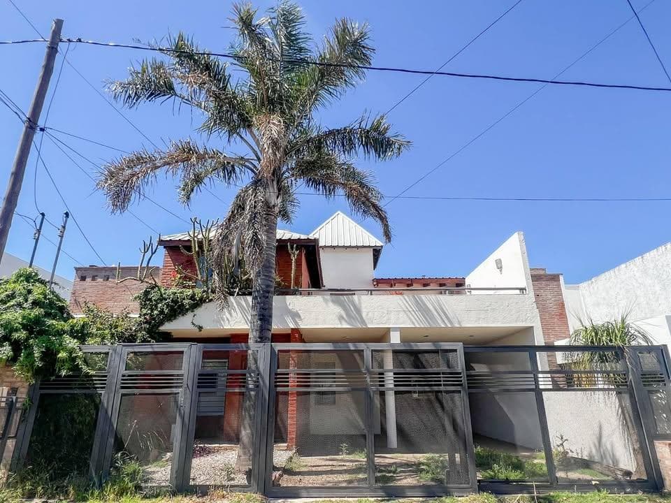 3-Bedroom House for Sale in Parque Capital