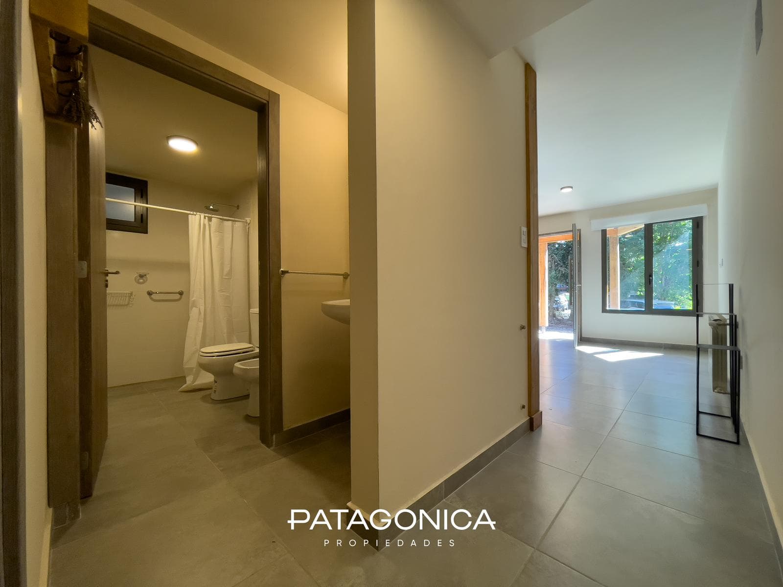52 m² Two-Room Apartment - Private Garden