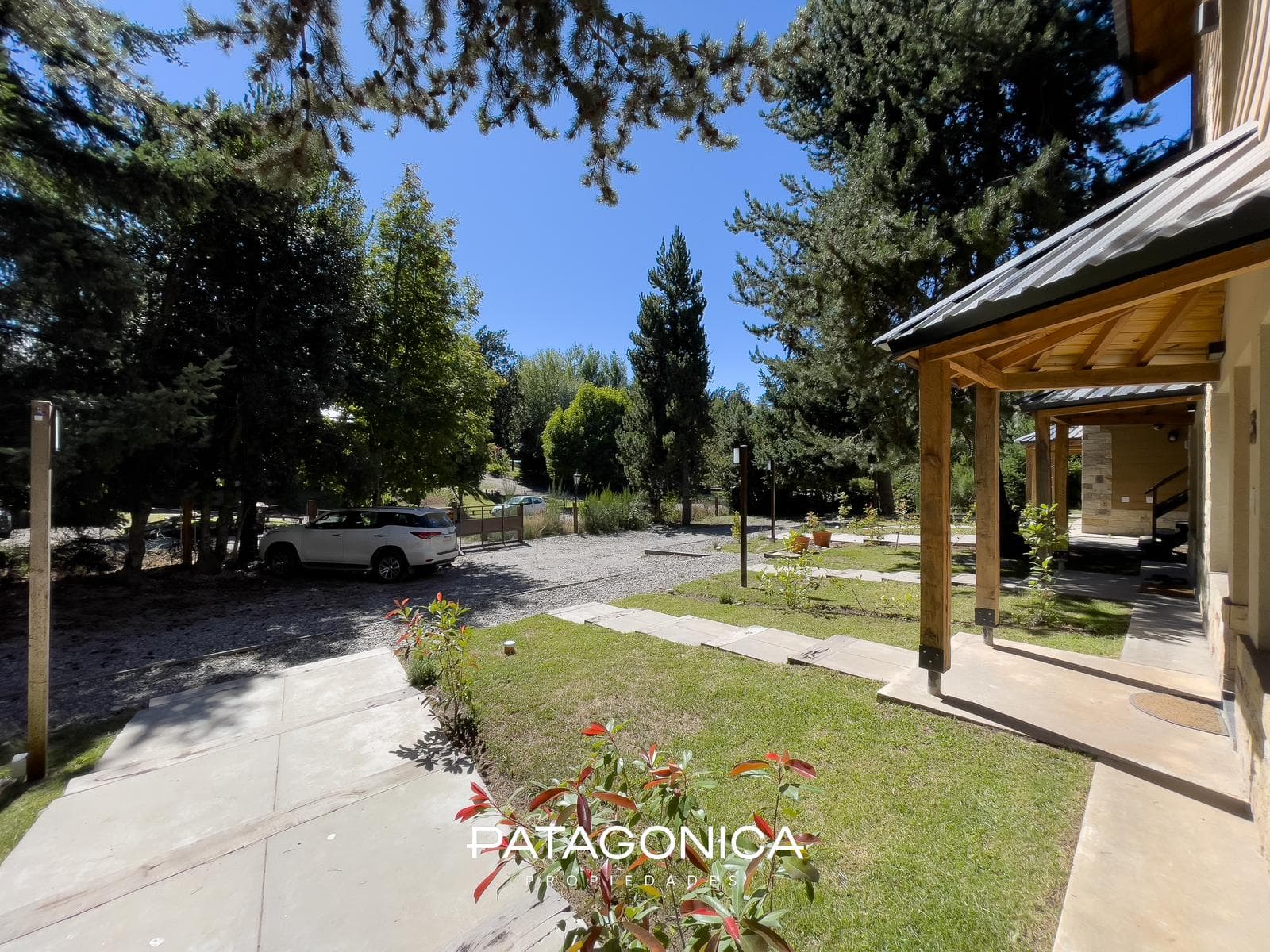 52 m² Two-Room Apartment - Private Garden