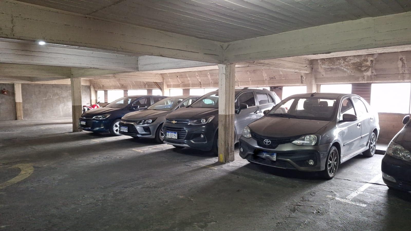Venta Cochera Fija y Cubierta en Belgrano
