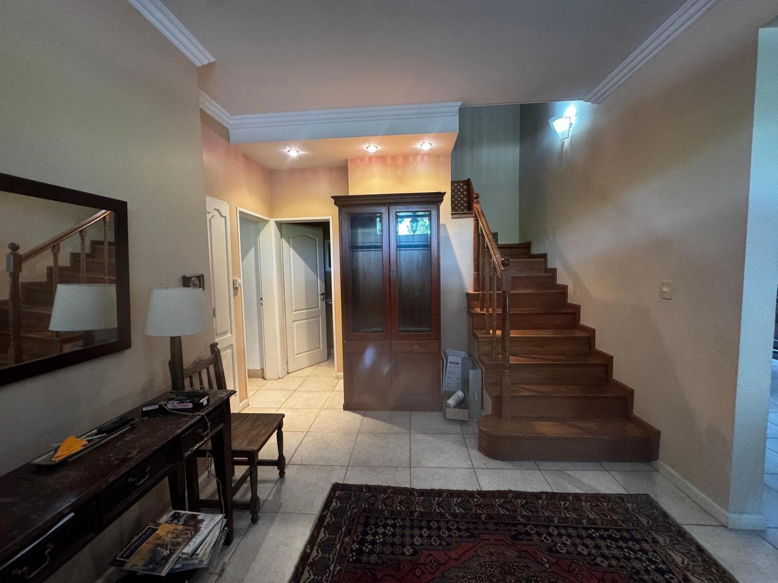 HOUSE FOR SALE IN LA ALAMEDA