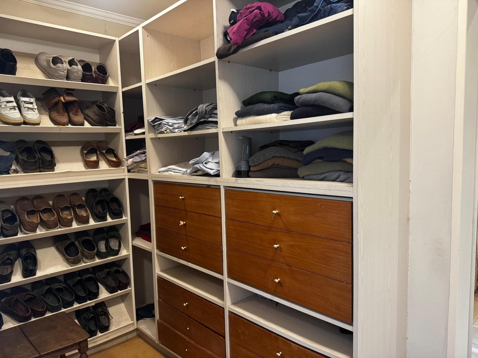HOUSE FOR SALE IN LA ALAMEDA