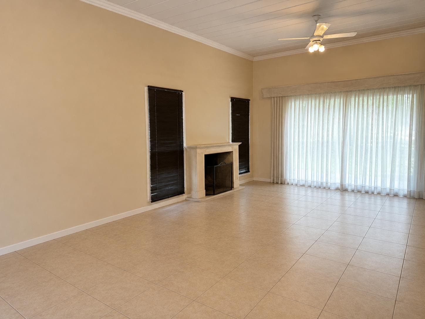 HOUSE FOR SALE IN LA ALAMEDA