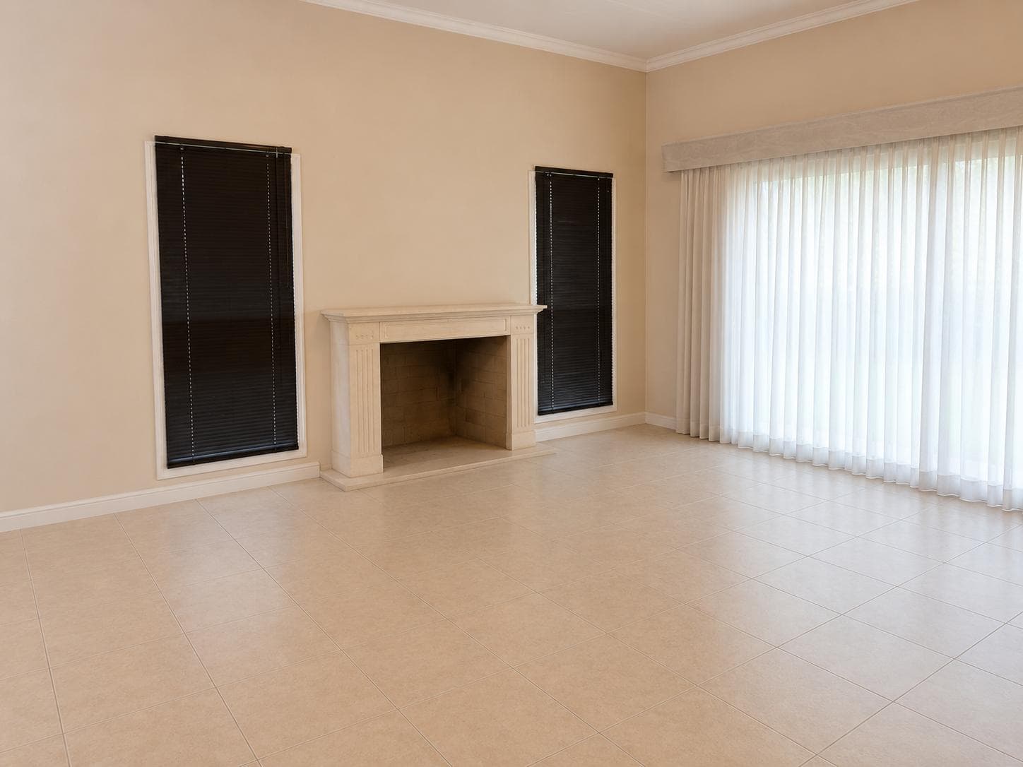 HOUSE FOR SALE IN LA ALAMEDA