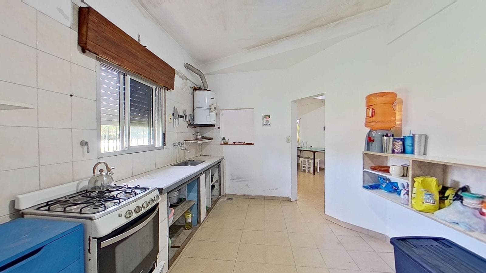 House for Sale: 4 Rooms, Patio, and Terrace in West Berazategui