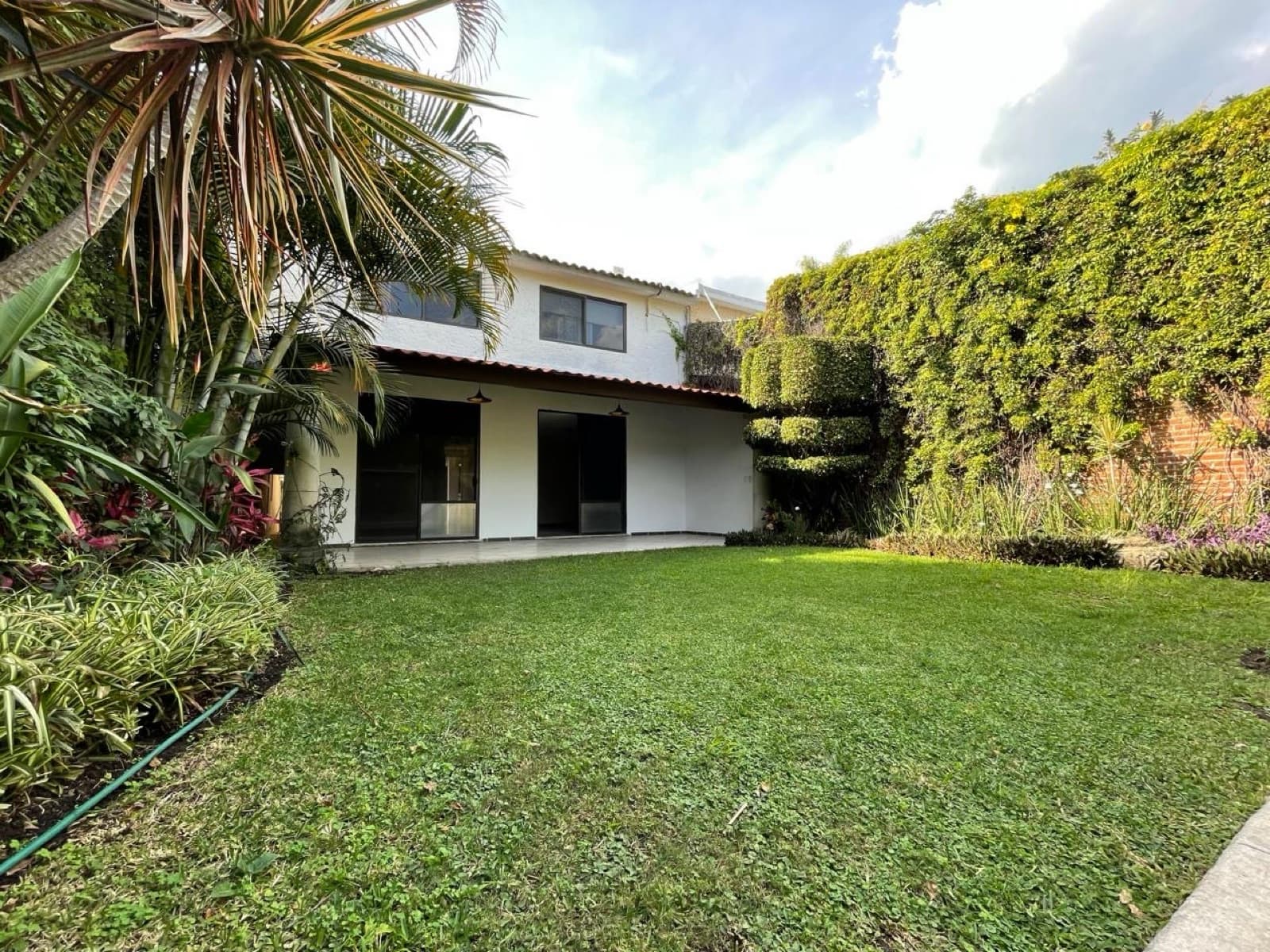 Home - Vista Hermosa