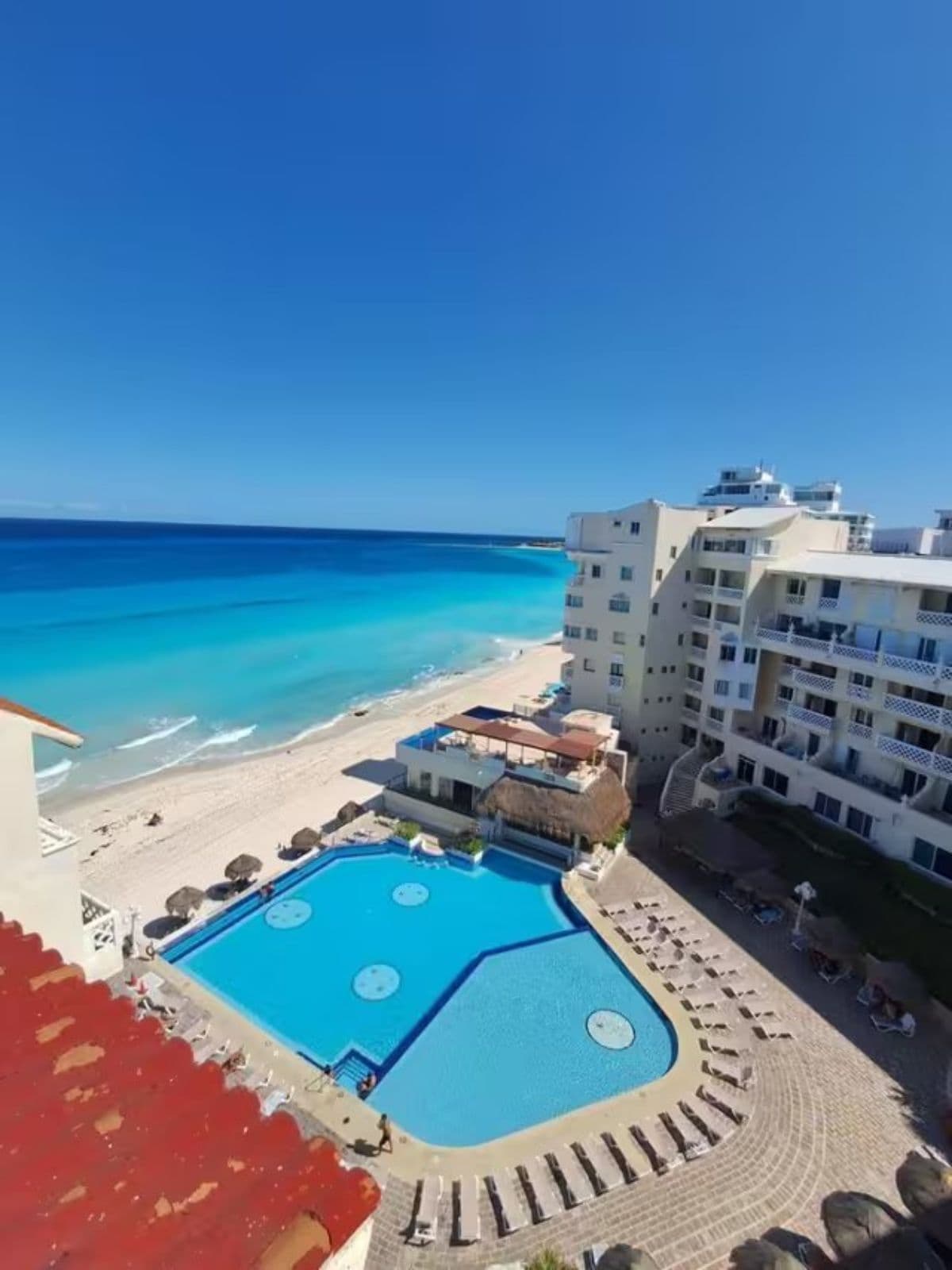 DEPARTAMENTO FRENTE AL MAR EN VENTA ZONA HOTELERA CANCUN