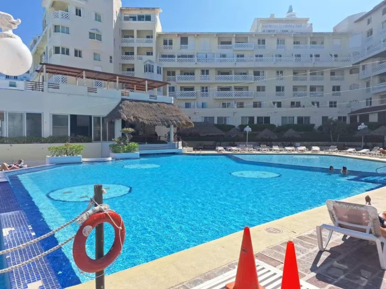 DEPARTAMENTO FRENTE AL MAR EN VENTA ZONA HOTELERA CANCUN