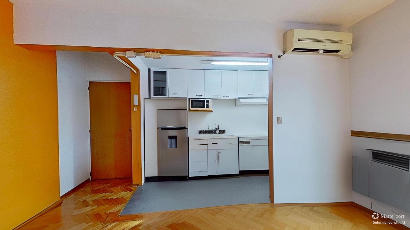 Sale: Apartment 2 with a garage on Balvanera.