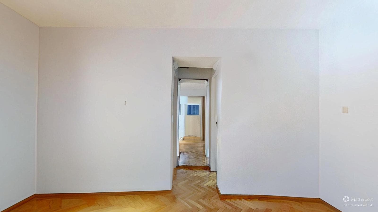 Sale: Apartment 2 with a garage on Balvanera.