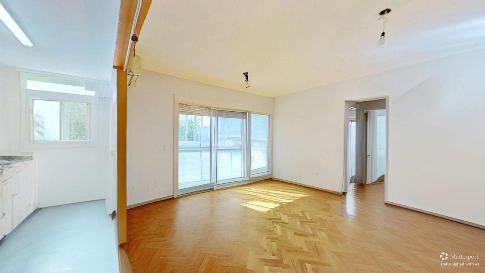 Sale: Apartment 2 with a garage on Balvanera.