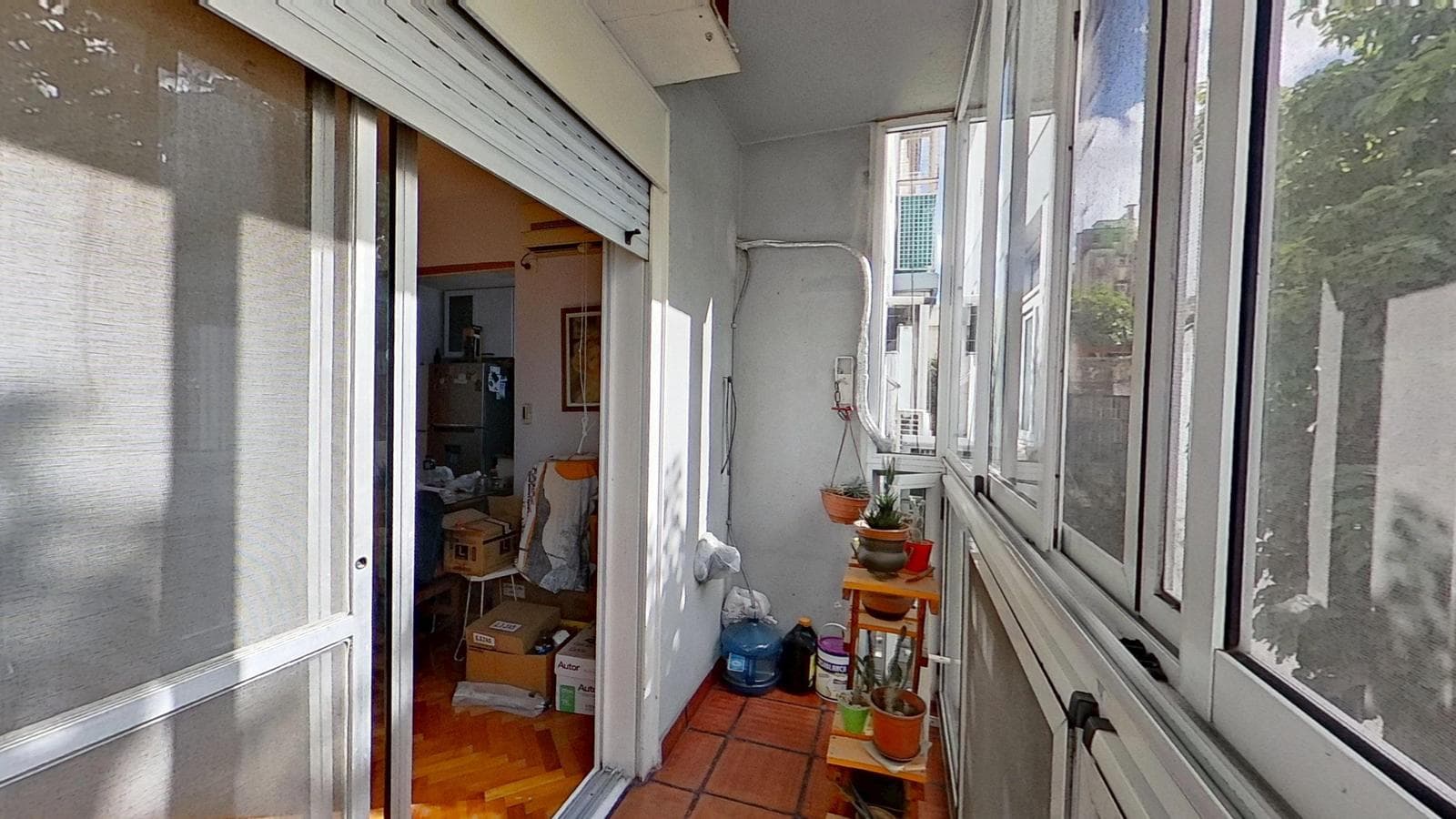 Sale: Apartment 2 with a garage on Balvanera.