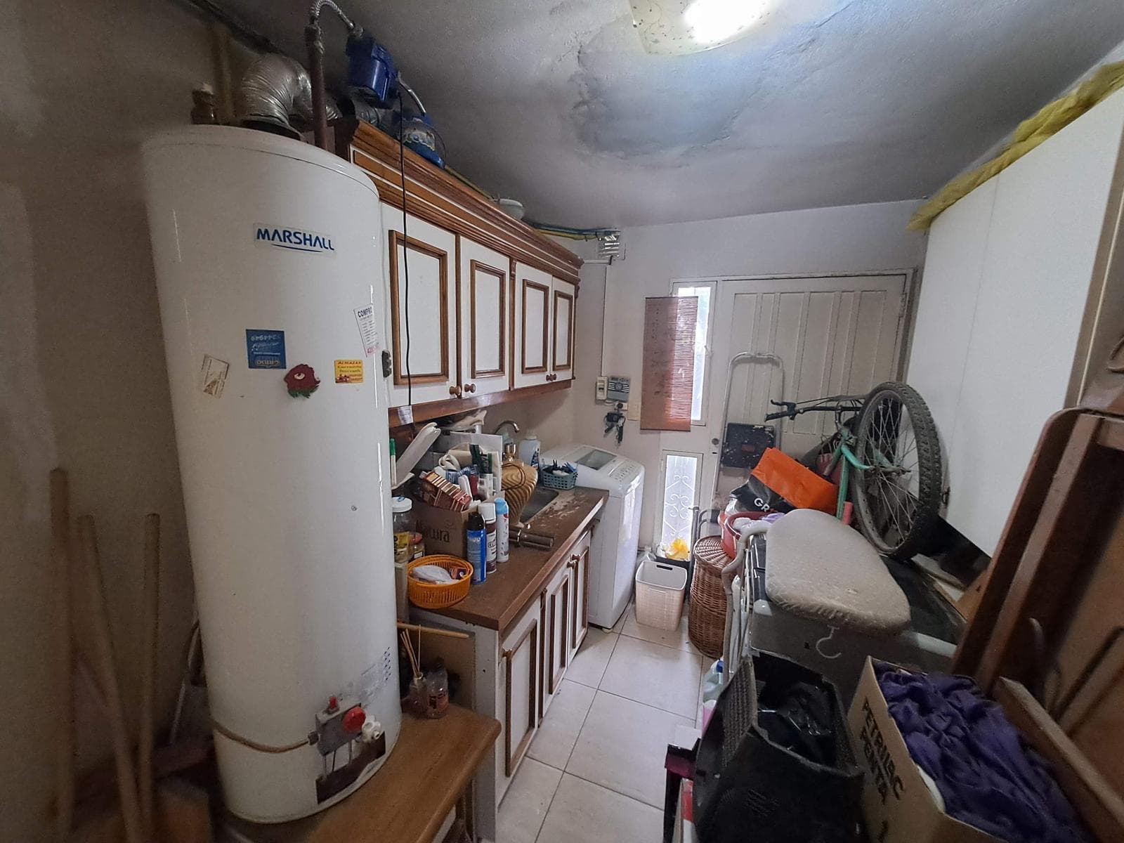 House for Sale - 3 bedrooms, 2 bathrooms, large garden, and terrace