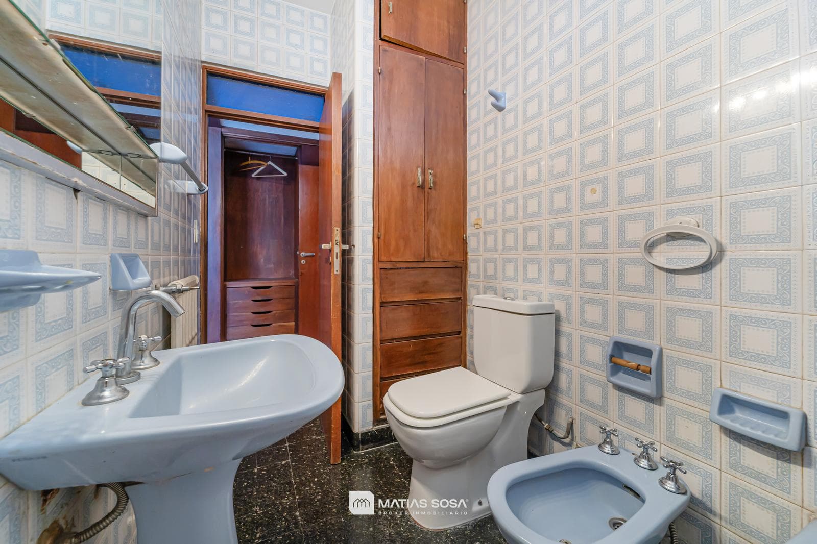 For Sale - 5-Room House - Chauvin