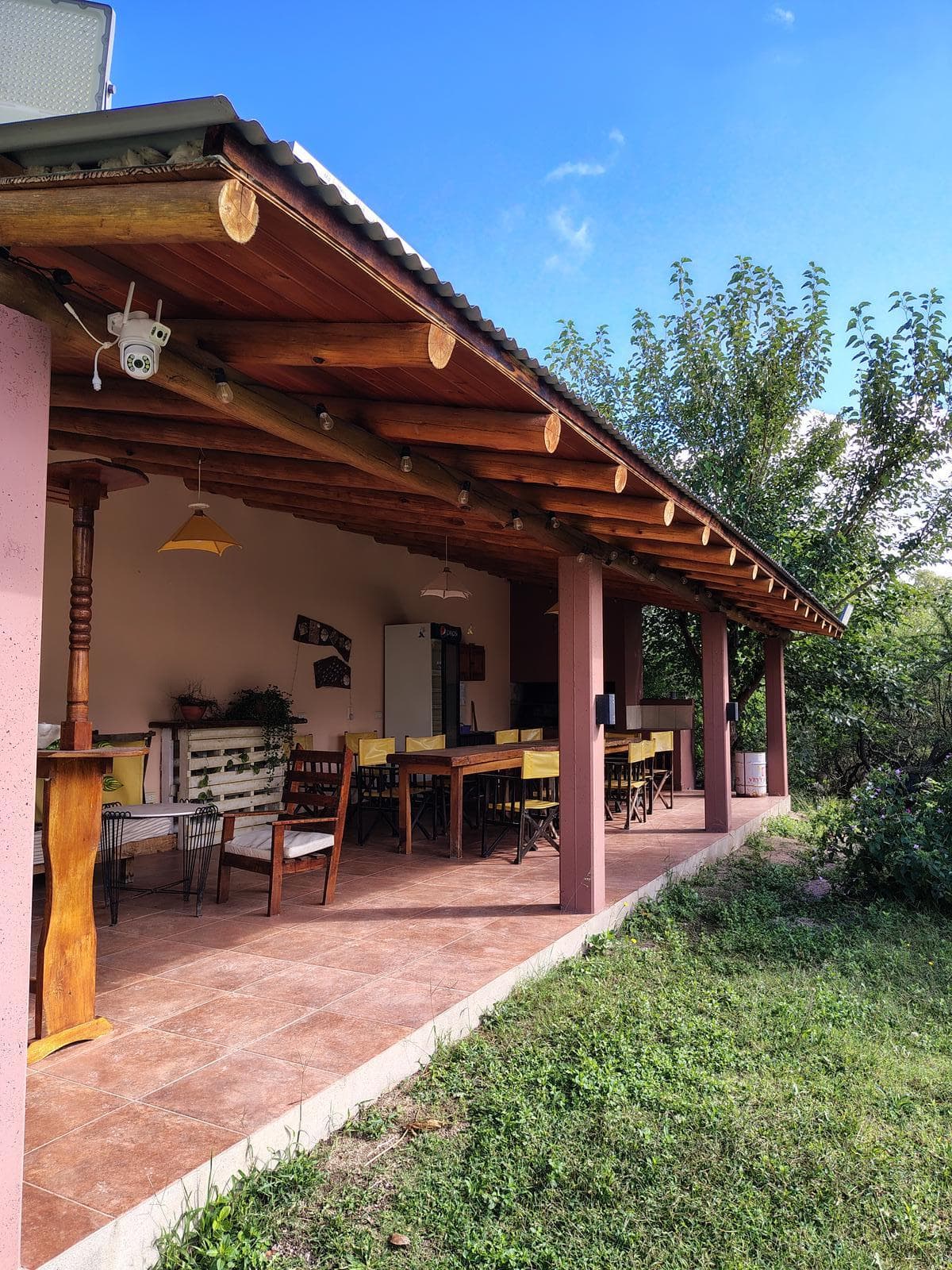 Inn for sale in Mina Clavero, 100 meters from the river | 8 bedrooms, each with a bathroom | Ideal investment