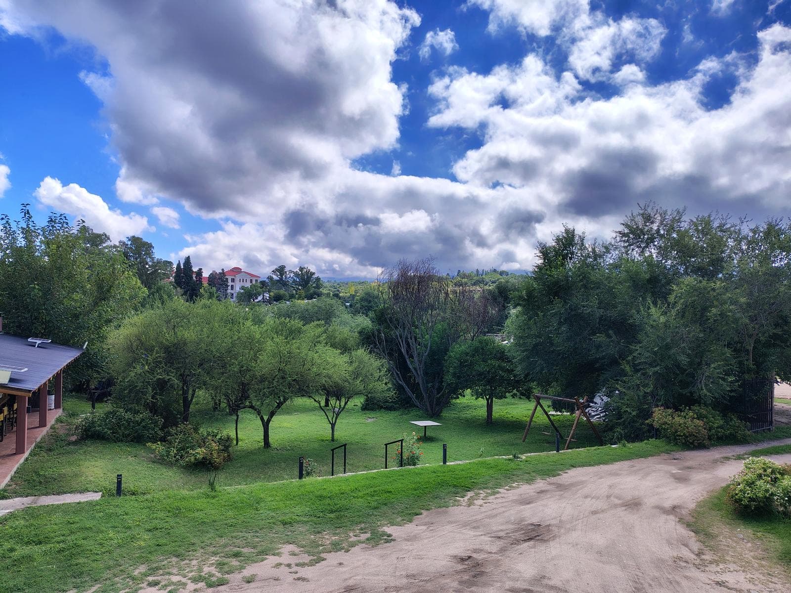 Inn for sale in Mina Clavero, 100 meters from the river | 8 bedrooms, each with a bathroom | Ideal investment