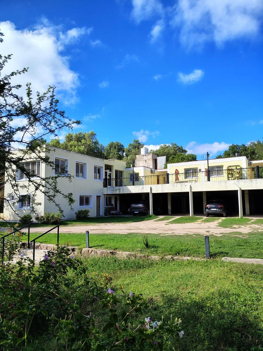 Inn for sale in Mina Clavero, 100 meters from the river | 8 bedrooms, each with a bathroom | Ideal investment