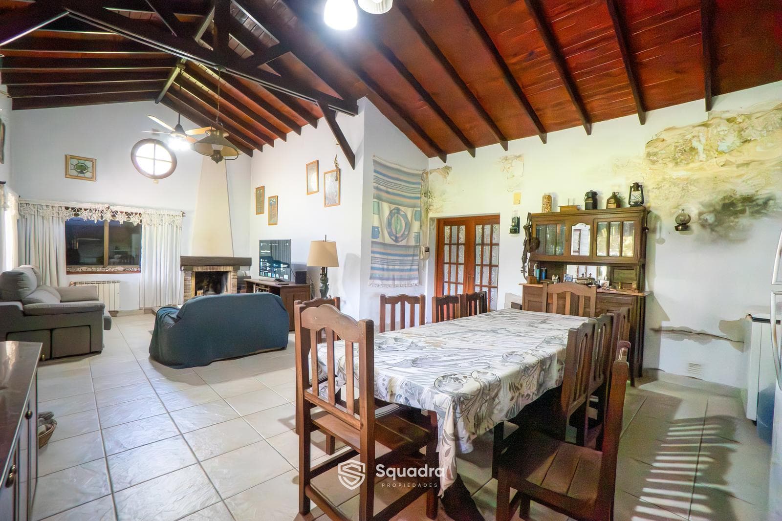 FOR SALE | TRADE - 2-bedroom house with multipurpose room, outdoor kitchen with grill, and pool - Downtown, Funes.