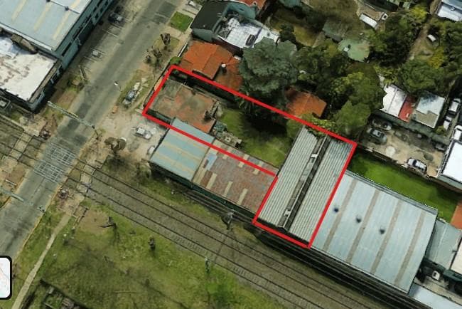 VENTA/ALQUILER GALPÓN EN ZONA ESTRATEGICA DE QUILMES ESTE