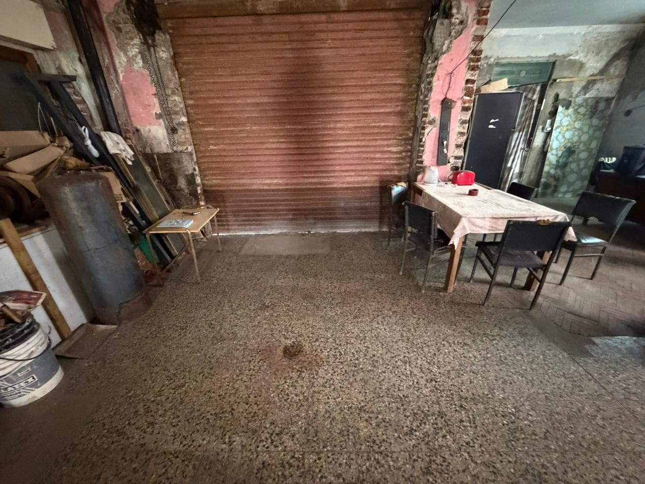 VENTA/ALQUILER GALPÓN EN ZONA ESTRATEGICA DE QUILMES ESTE