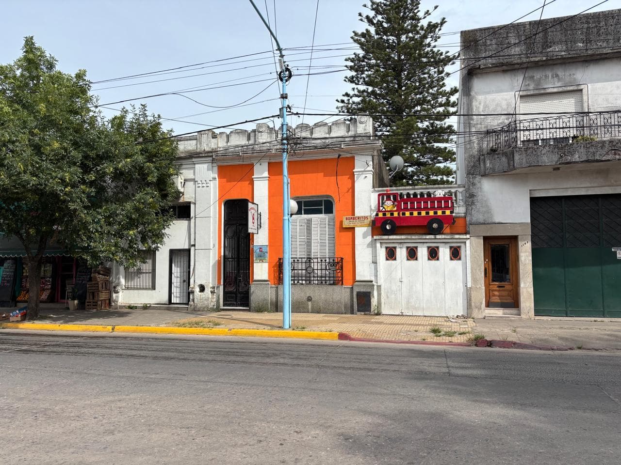 3-Room House for Sale in Zarate