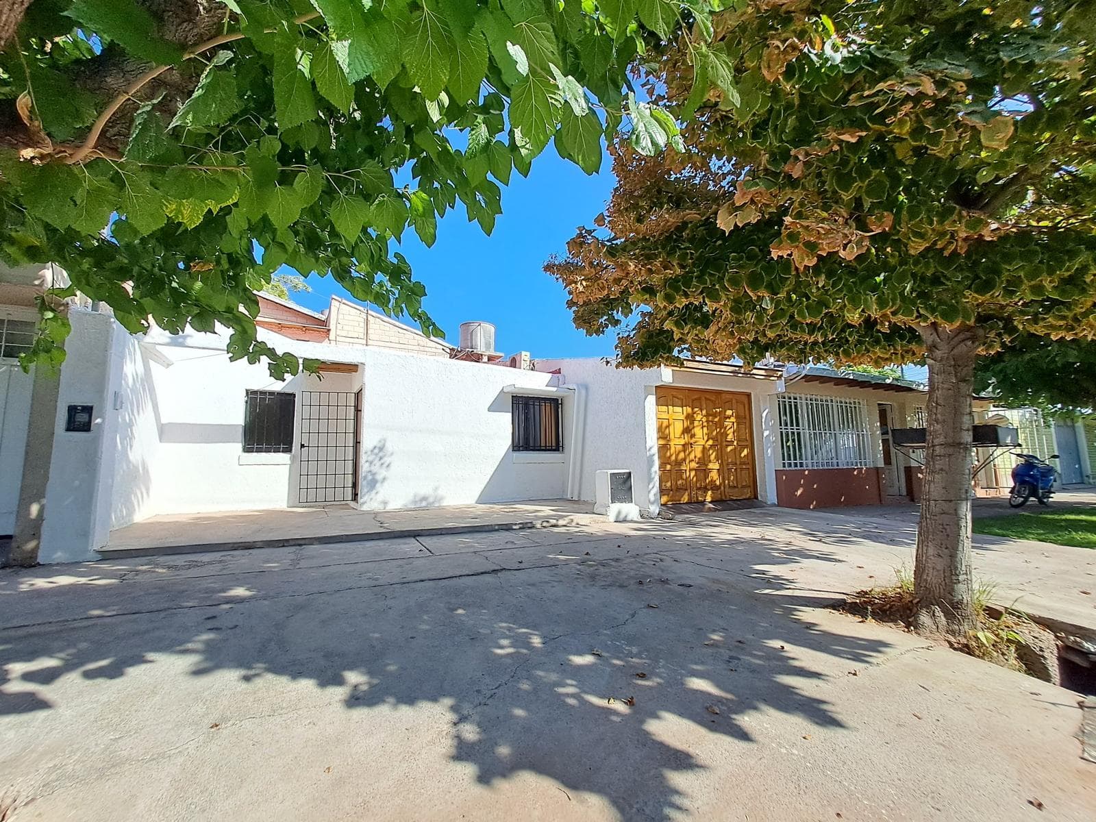 House for Sale - 5 bedrooms, 2 bathrooms, excellent condition - MAIPU