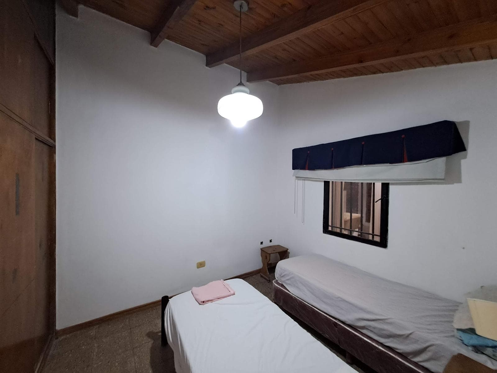 House for Sale - 5 bedrooms, 2 bathrooms, excellent condition - MAIPU