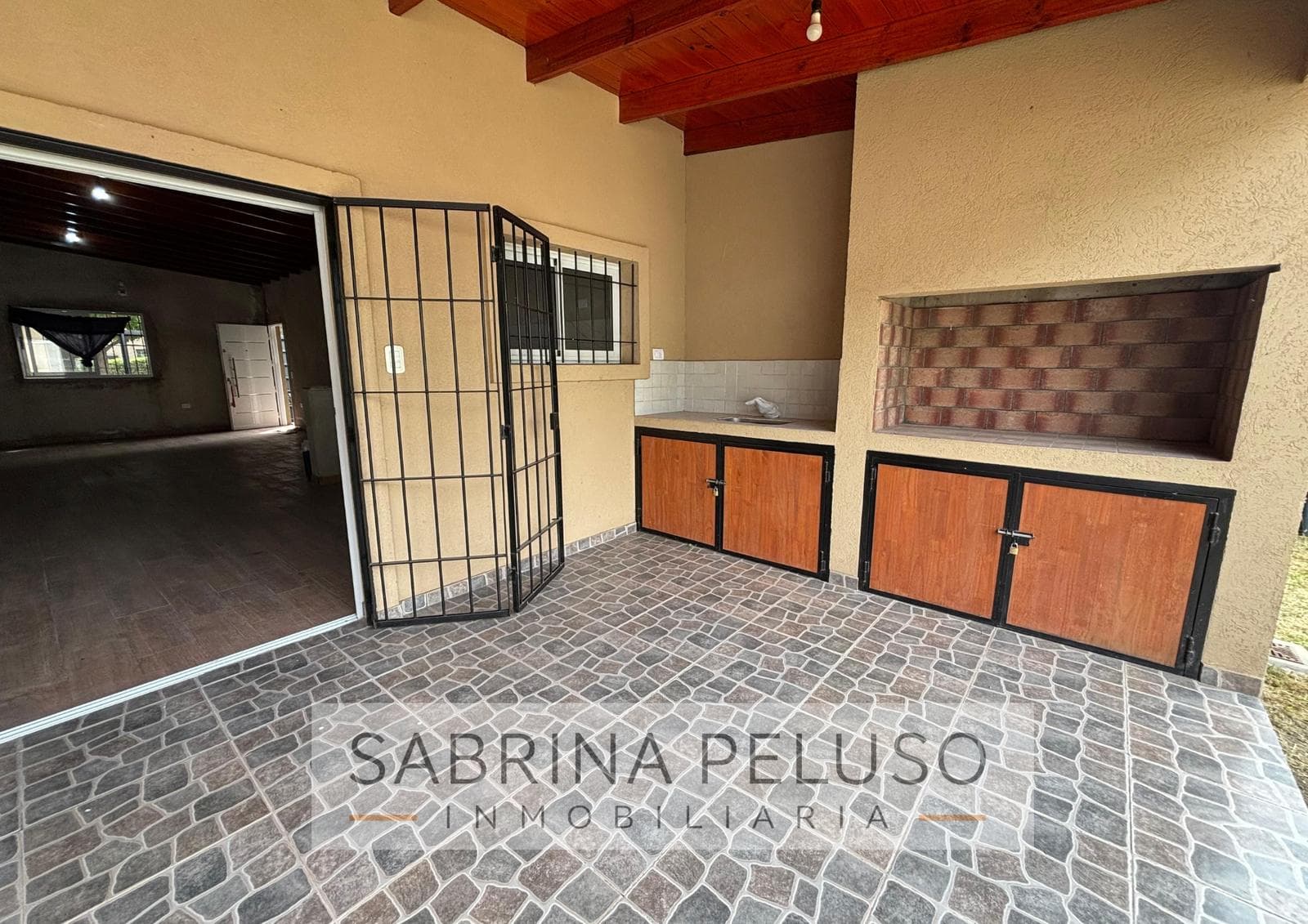 House for Sale in Francisco Alvarez