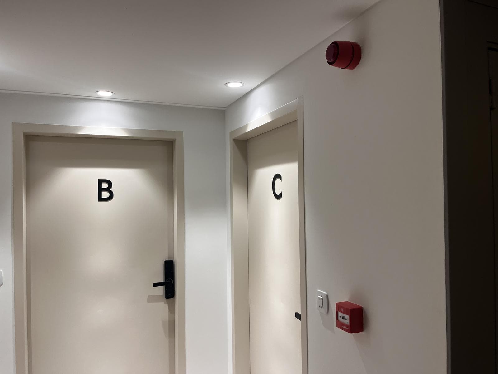 FOR SALE: Arenales 2500, Recoleta — IDEAL for Investors, Suitable for Professional Use