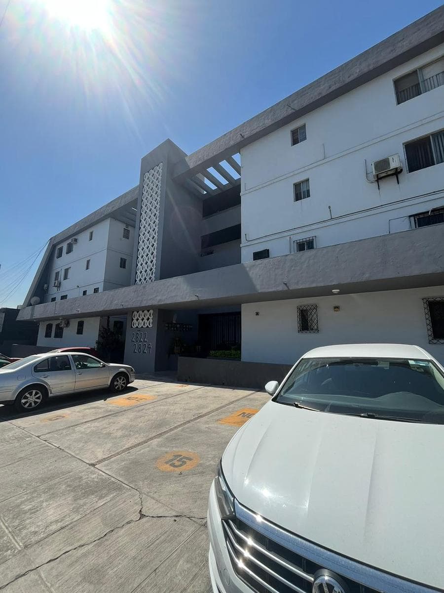 APARTMENT FOR SALE IN COL. CUMBRES—GREAT OPPORTUNITY