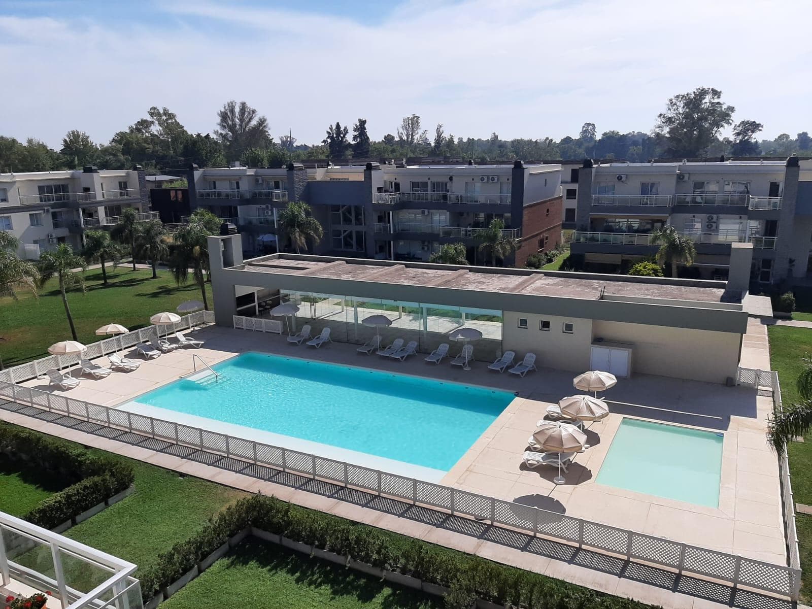 Ground-floor apartment with a garden and two rooms - Available immediately