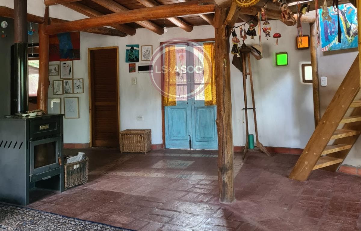 House in Cerro De Oro