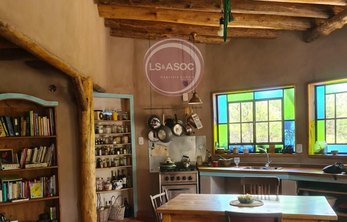 House in Cerro De Oro