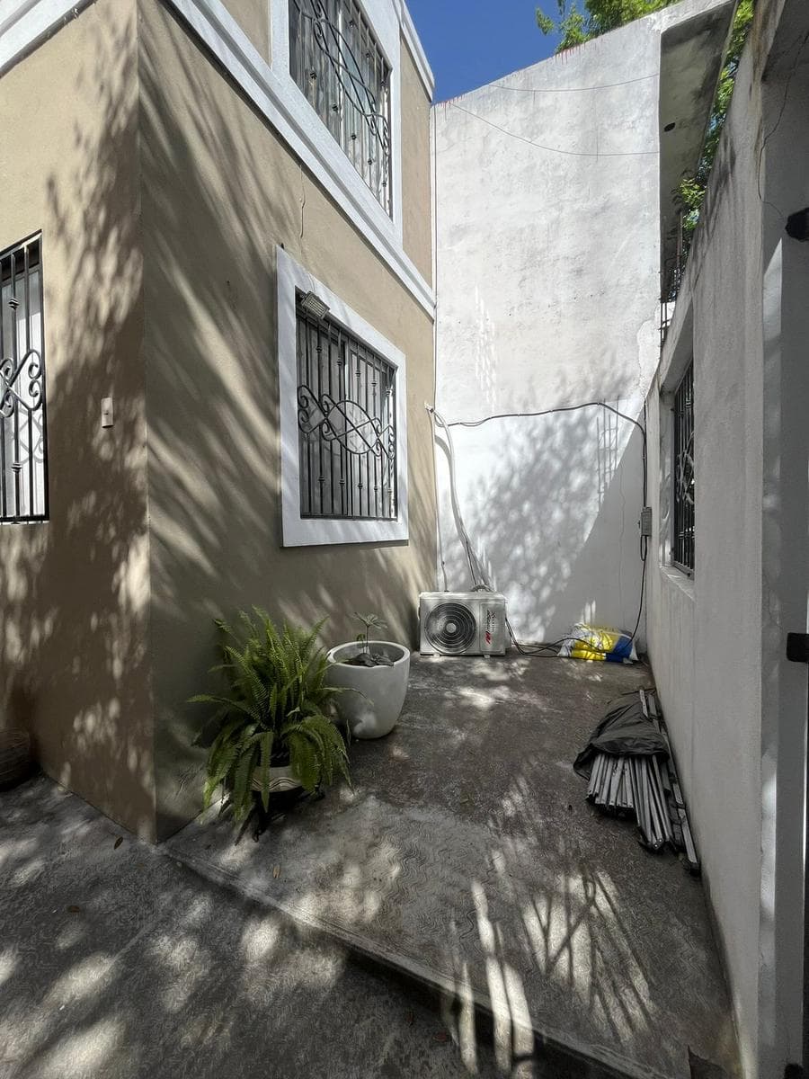 HOUSE FOR SALE ON PASEO SANTA FE IN JUÁREZ, N.L.
