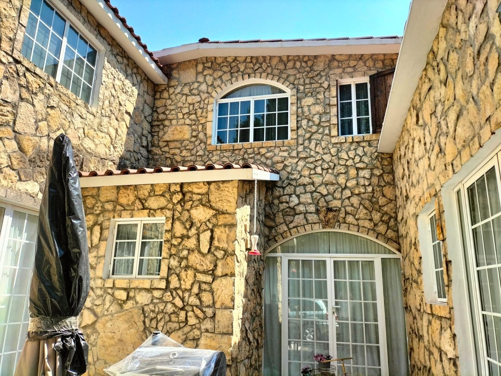 Beautiful House for SALE in the Zerezotla Gated Community, Puebla