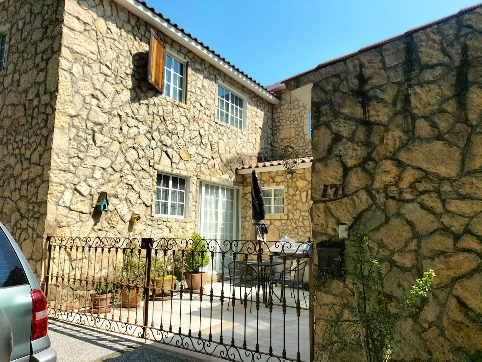 Beautiful House for SALE in the Zerezotla Gated Community, Puebla