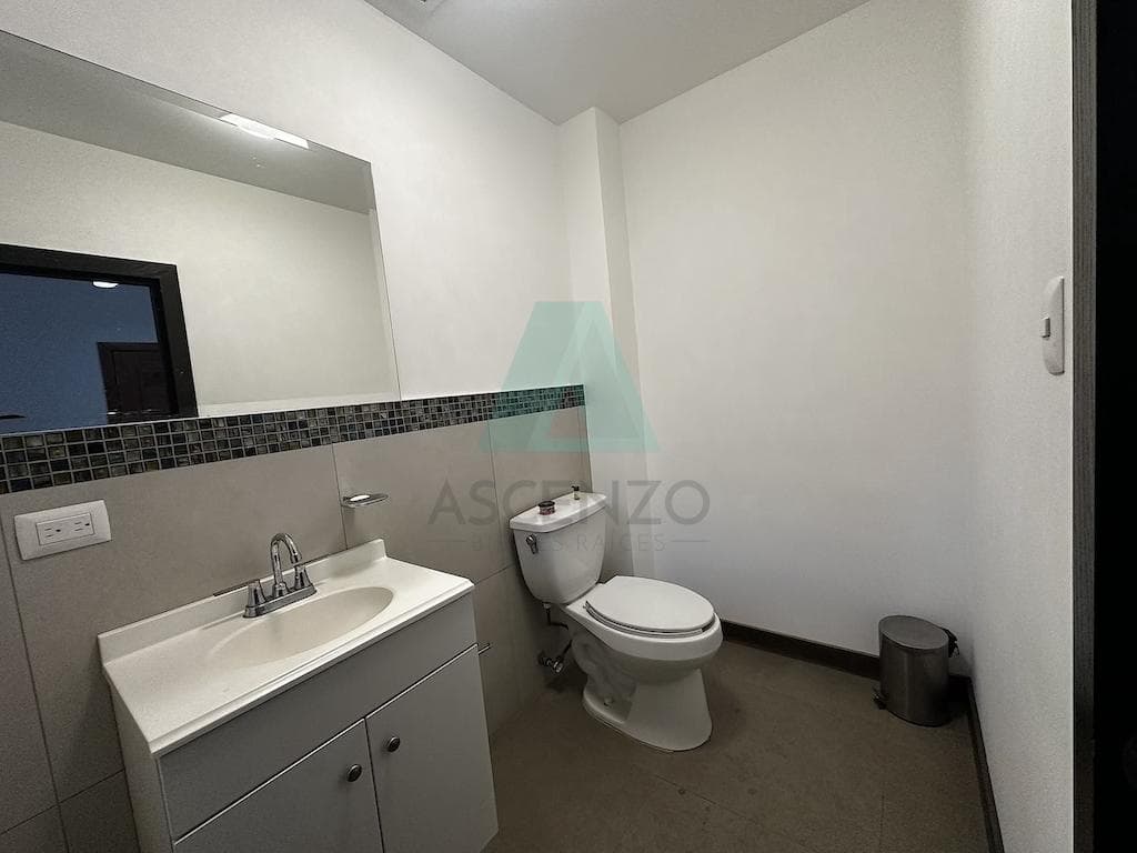 Great Opportunity!! Residence for Sale in Lomas del Pedregal, Jesman