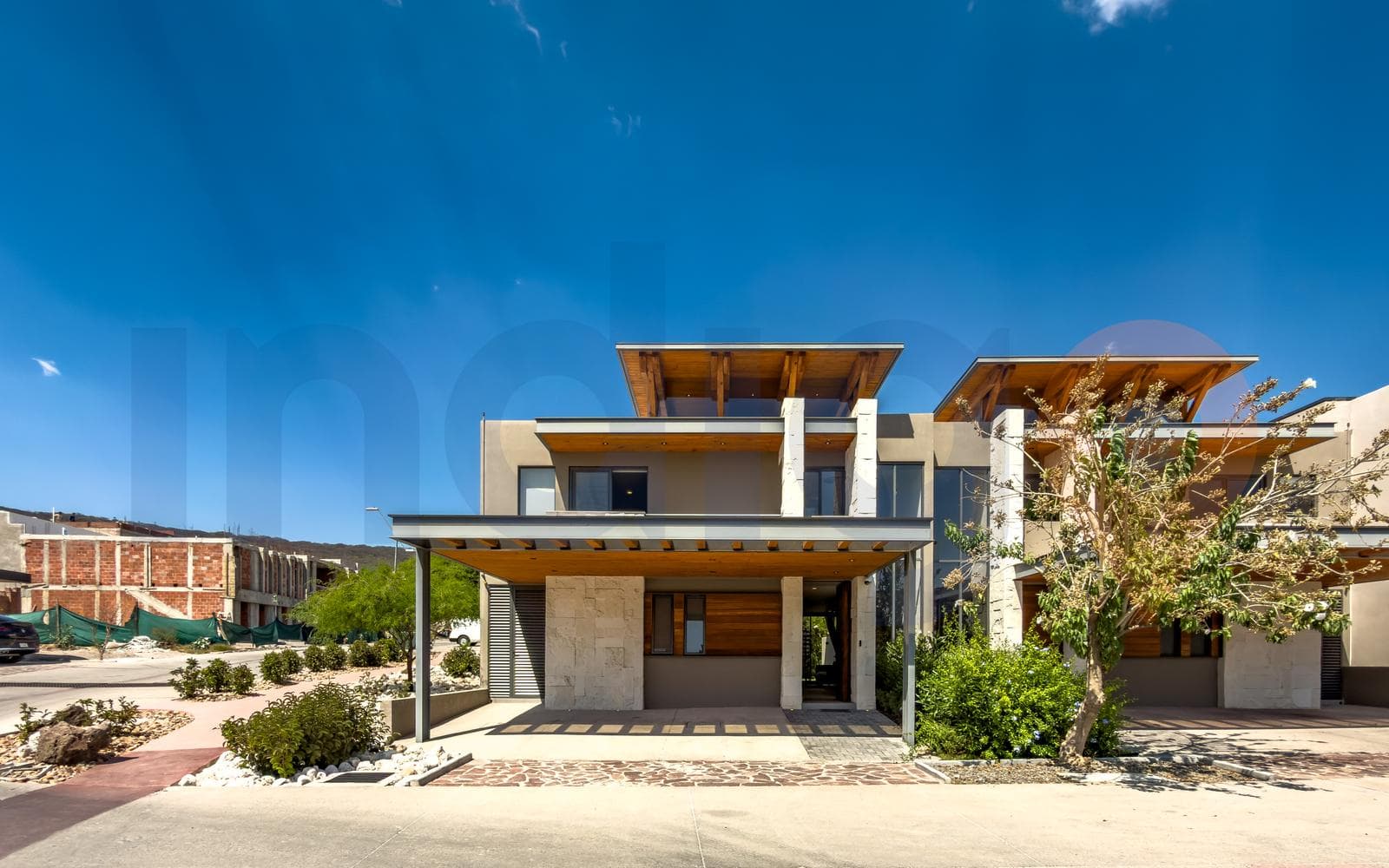 House for Sale in Altozano in the Niebla Condominium