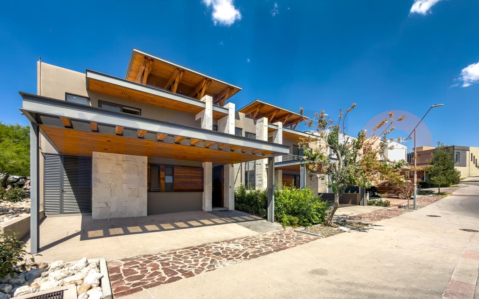 House for Sale in Altozano in the Niebla Condominium