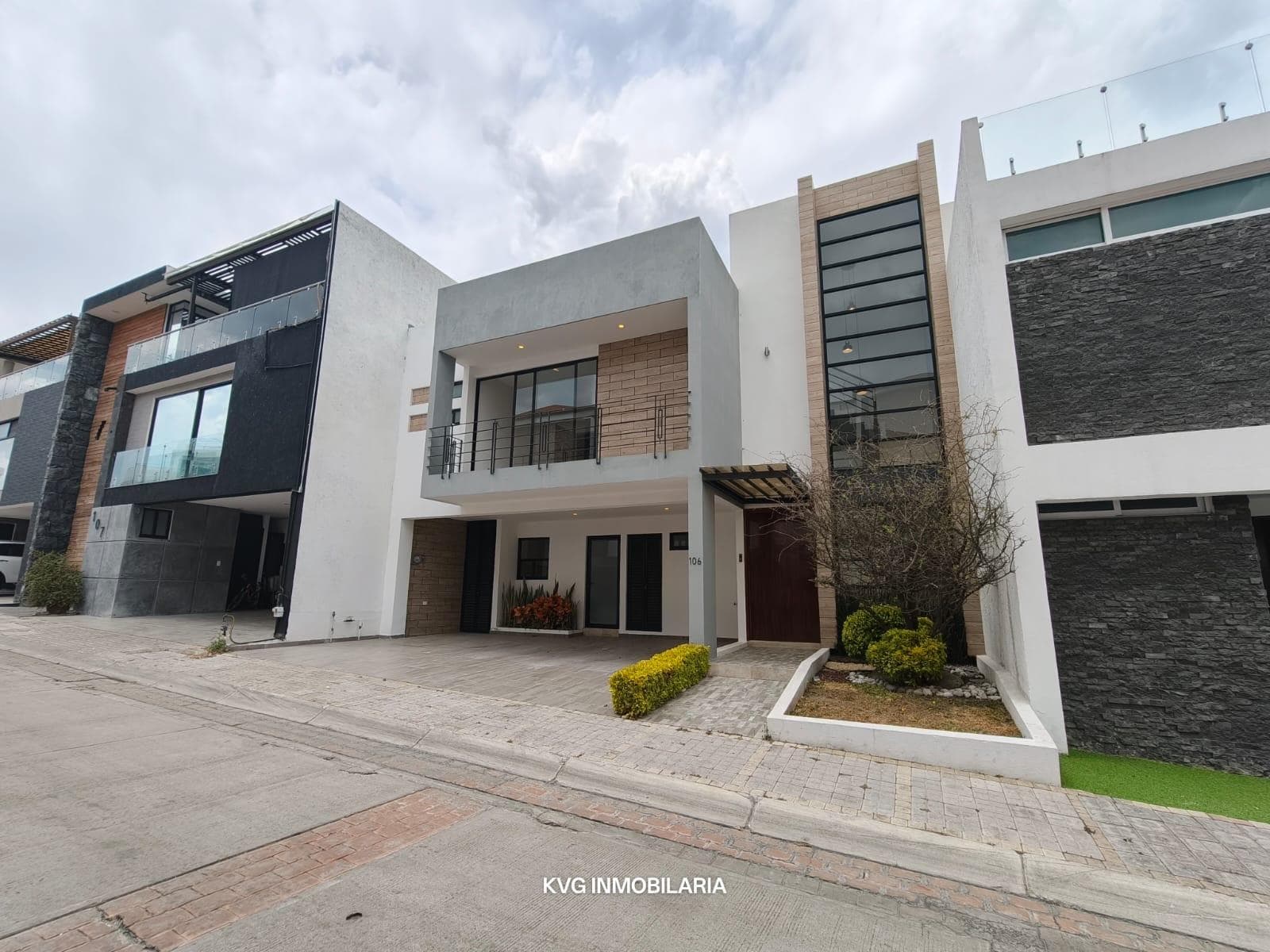 House for Sale in Parque Hidalgo, Lomas de Angelópolis, Ocoyucan, Puebla