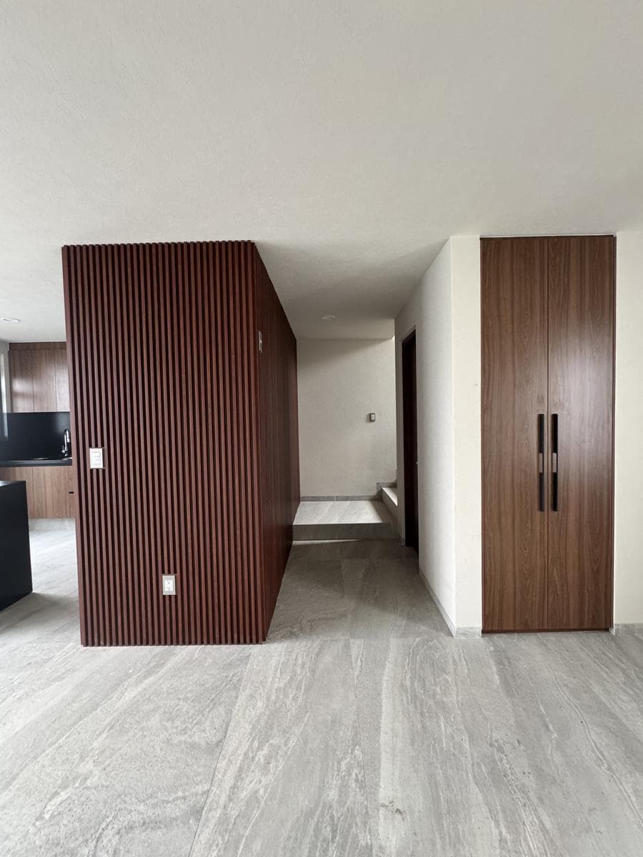 NEW HOME FOR SALE IN THE ESMERALDA RESIDENTIAL COMPLEX, SAN MATEO