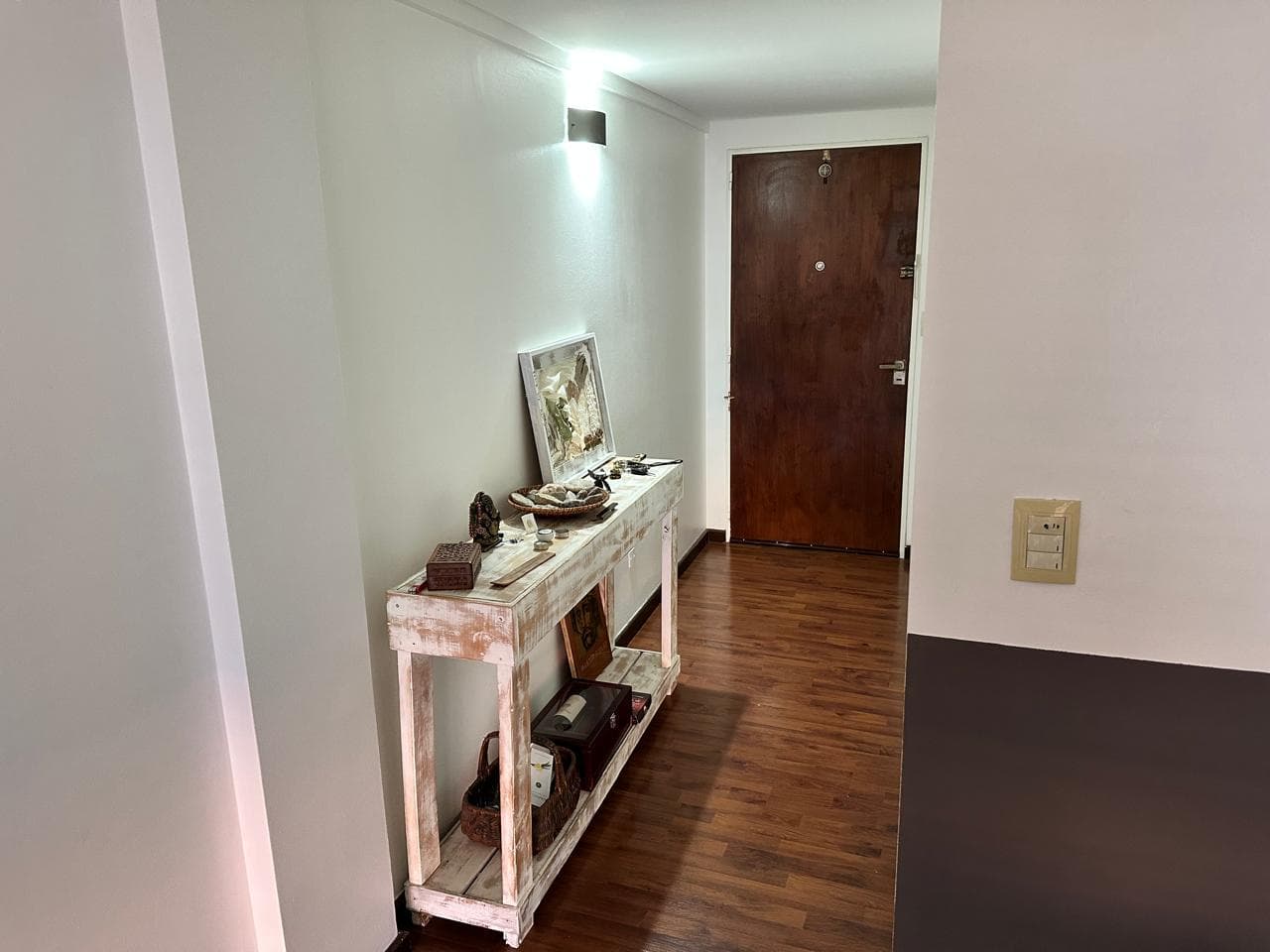 Brown 970, 1st Floor, Apartment A