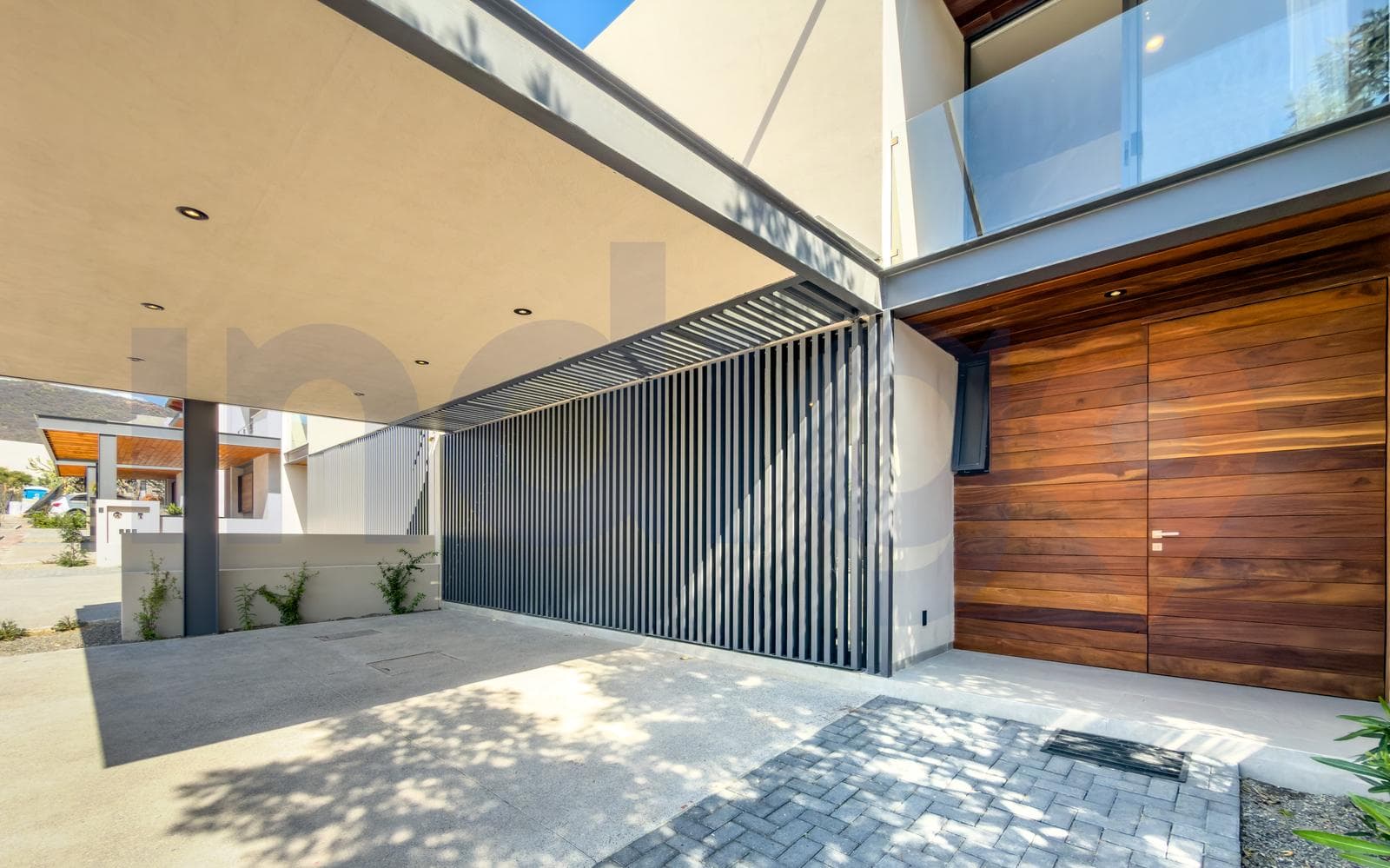House for Sale in Altozano in the Niebla Condominium