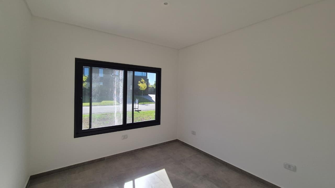 FOR SALE: Brand-new single-story house in Canton Norte overlooking a body of water