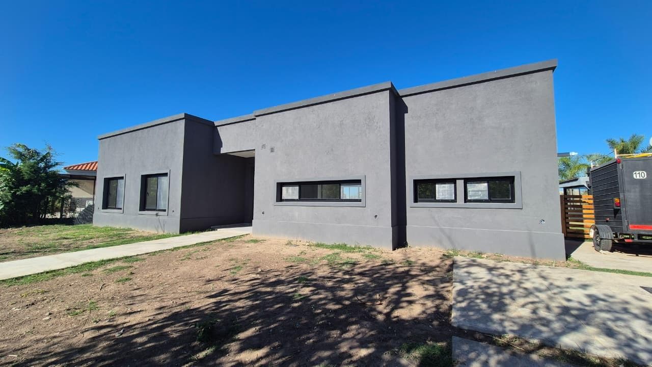 FOR SALE: Brand-new single-story house in Canton Norte overlooking a body of water