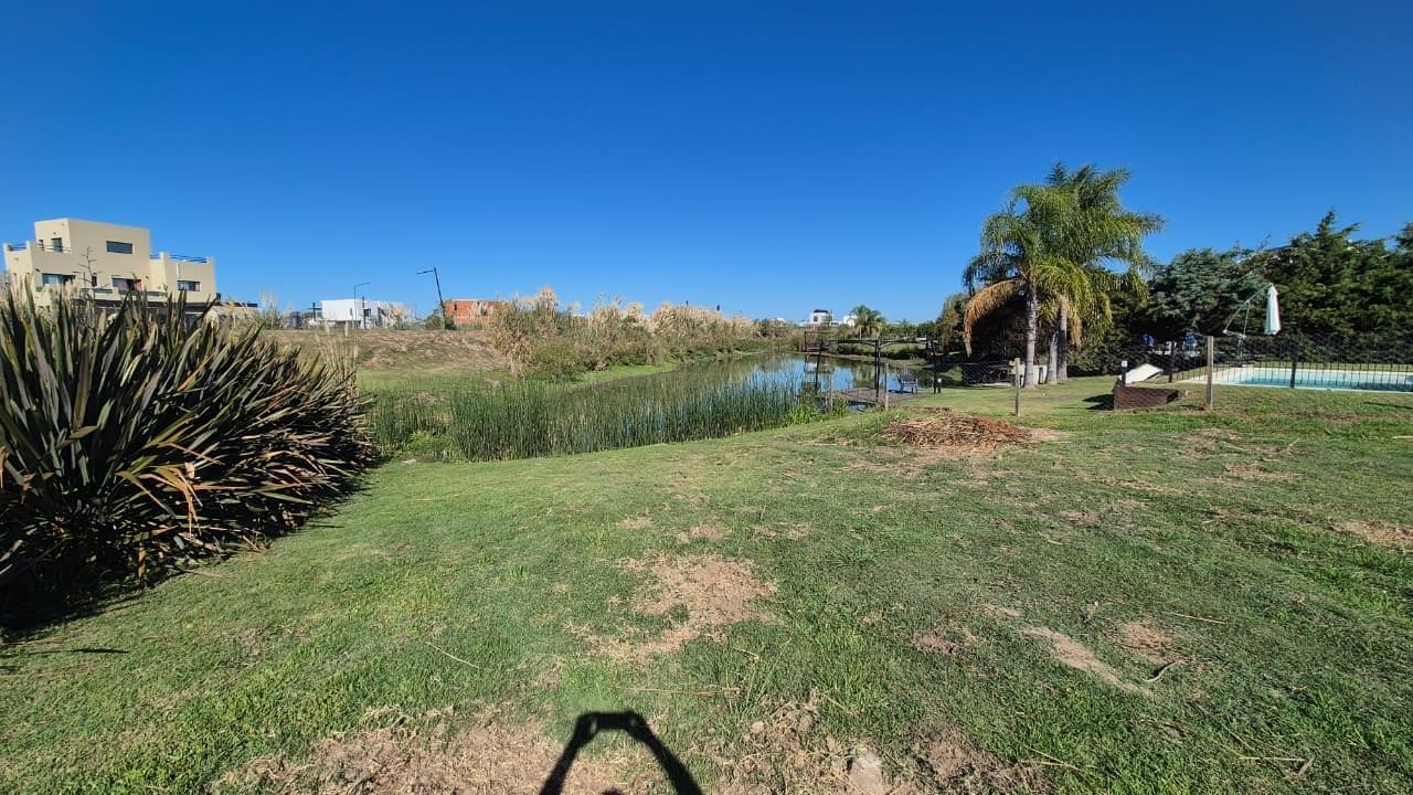 FOR SALE: Brand-new single-story house in Canton Norte overlooking a body of water