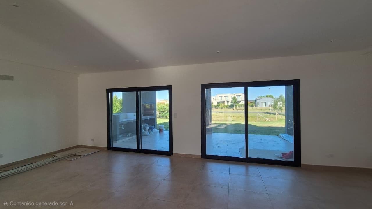 FOR SALE: Brand-new single-story house with 3 bedrooms and a maid's quarters in Canton Islas