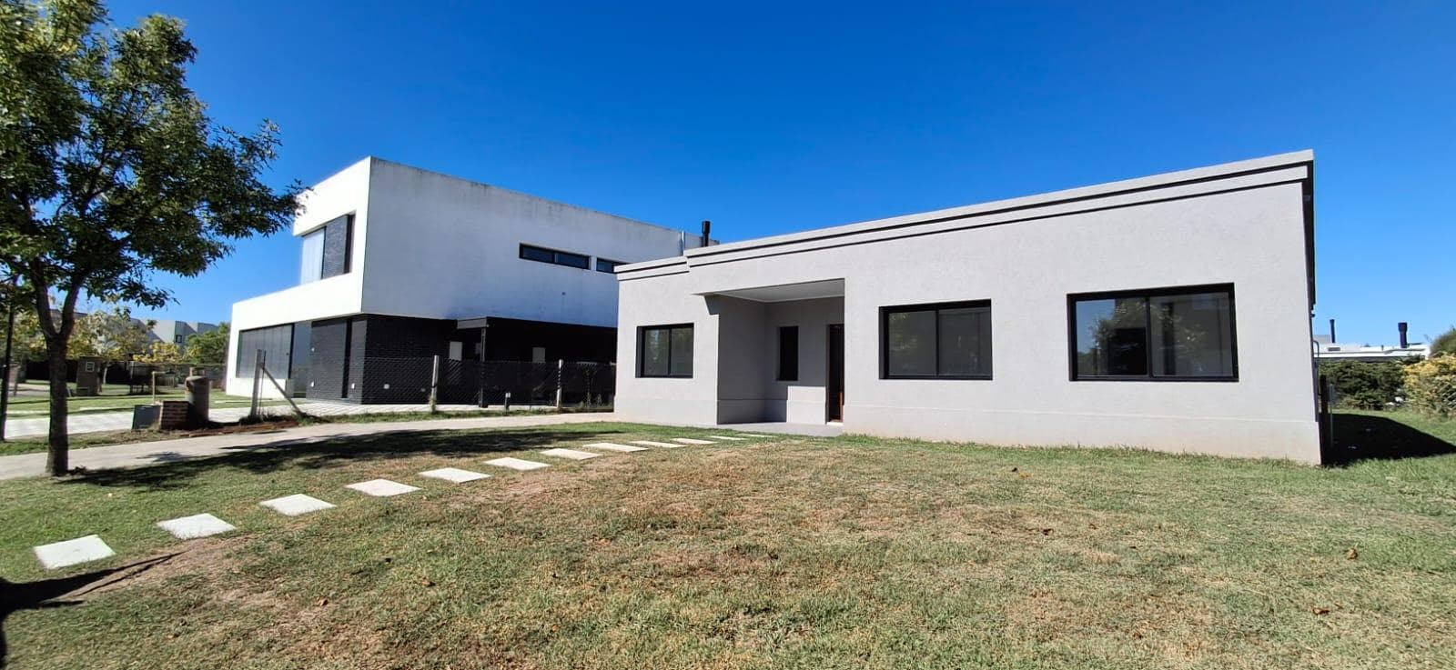 For Sale: 4-bedroom house, with pool, brand-new, gated. Cantón Norte, Escobar, Northern Zone, Greater Buenos Aires