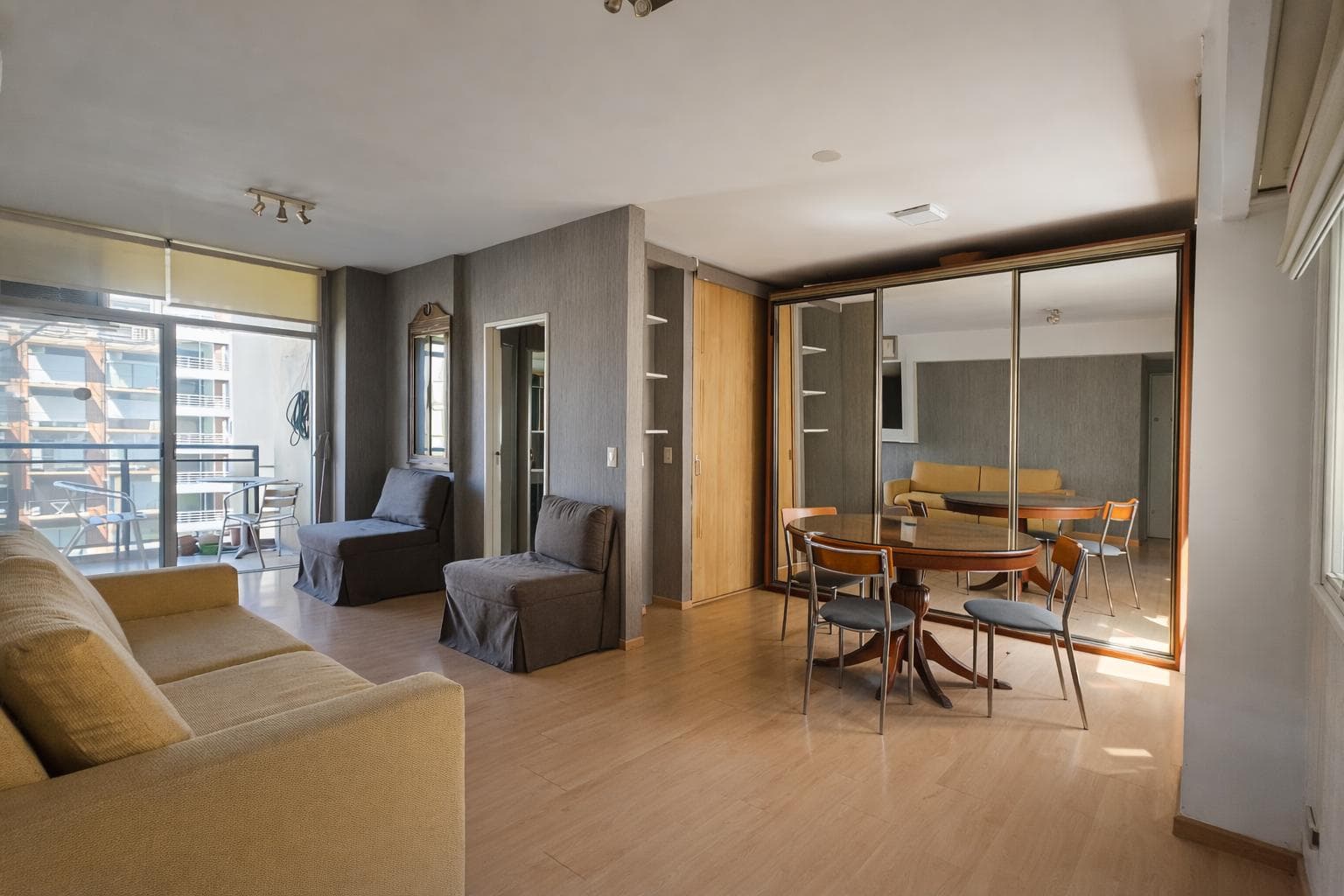 2-Room Apartment for Sale with Garage in Palermo Soho
