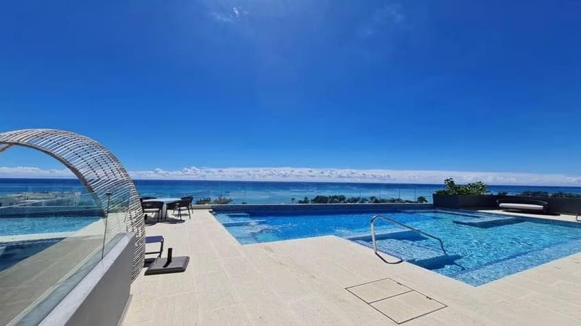 2-Bedroom Oceanfront Penthouse for Sale at Singular Dreams, Playa del Carmen